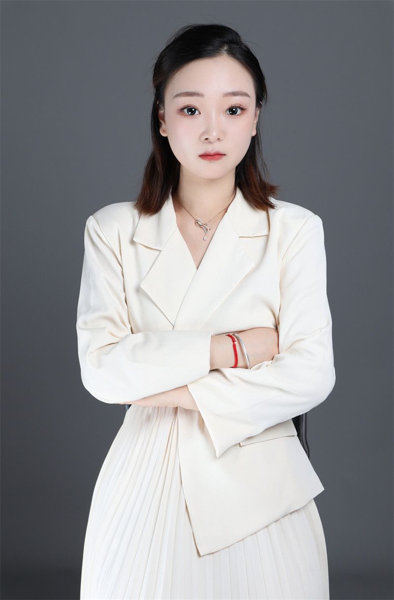 柒柒